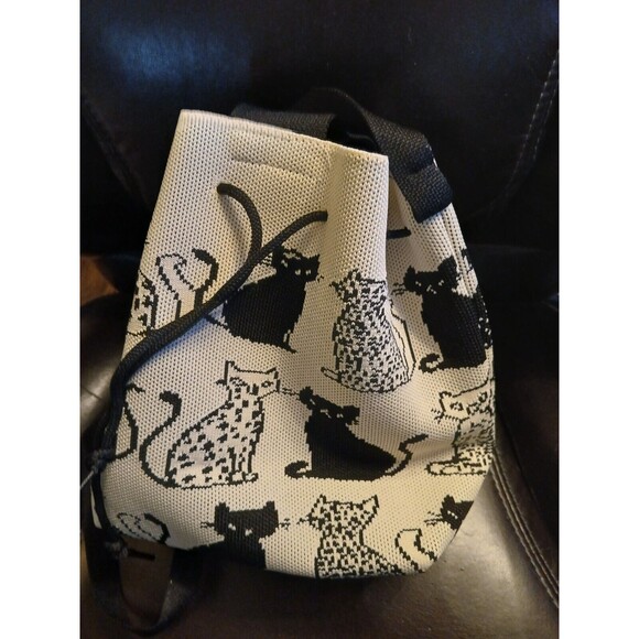 Black White Cat Bucket Bag Shoulder Crossbody Knit Drawstring - Picture 3 of 11